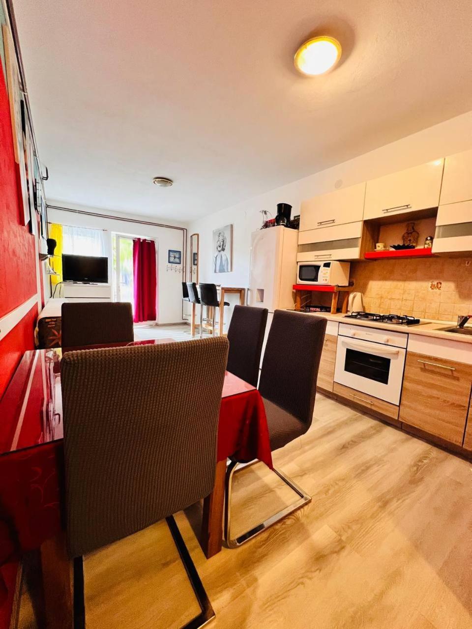 Mira Apartment Pula Exterior photo