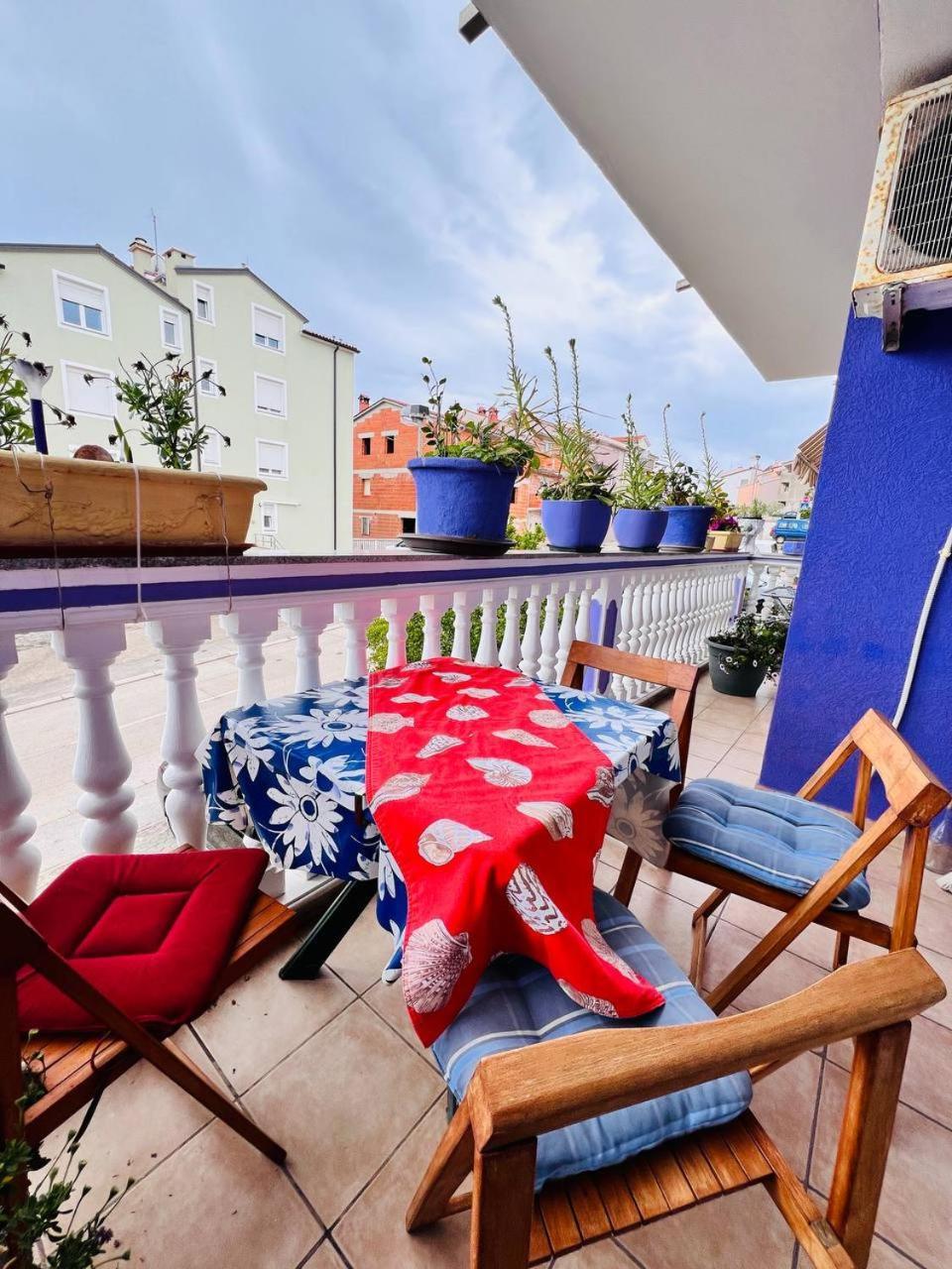Mira Apartment Pula Exterior photo